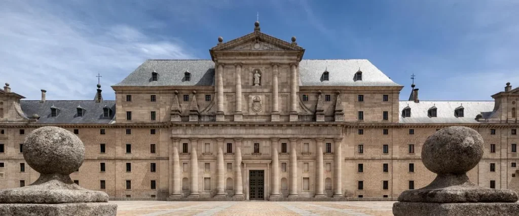 Tours y visitas guiadas en El Escorial para grupos y agencias