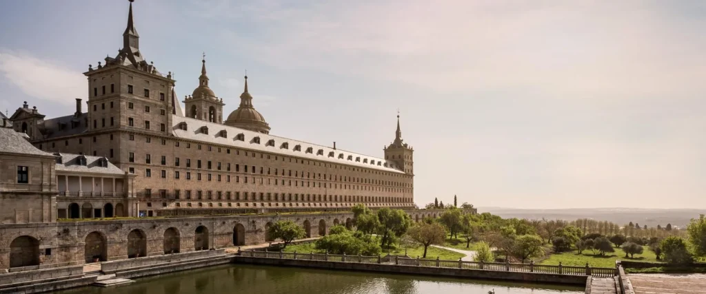 Visitas guiadas en El Escorial para colegios, institutos y fundaciones